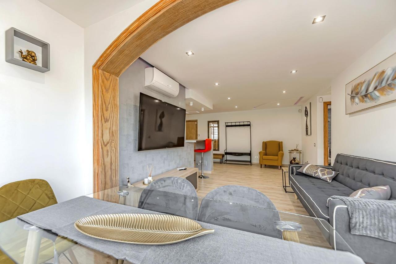 Luxury 3 Bedroom Perla Del Mar 阿德耶 外观 照片